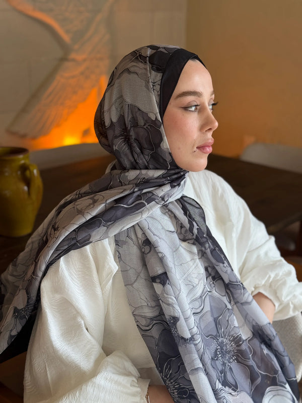 Lina Desenli Şal - Siyah