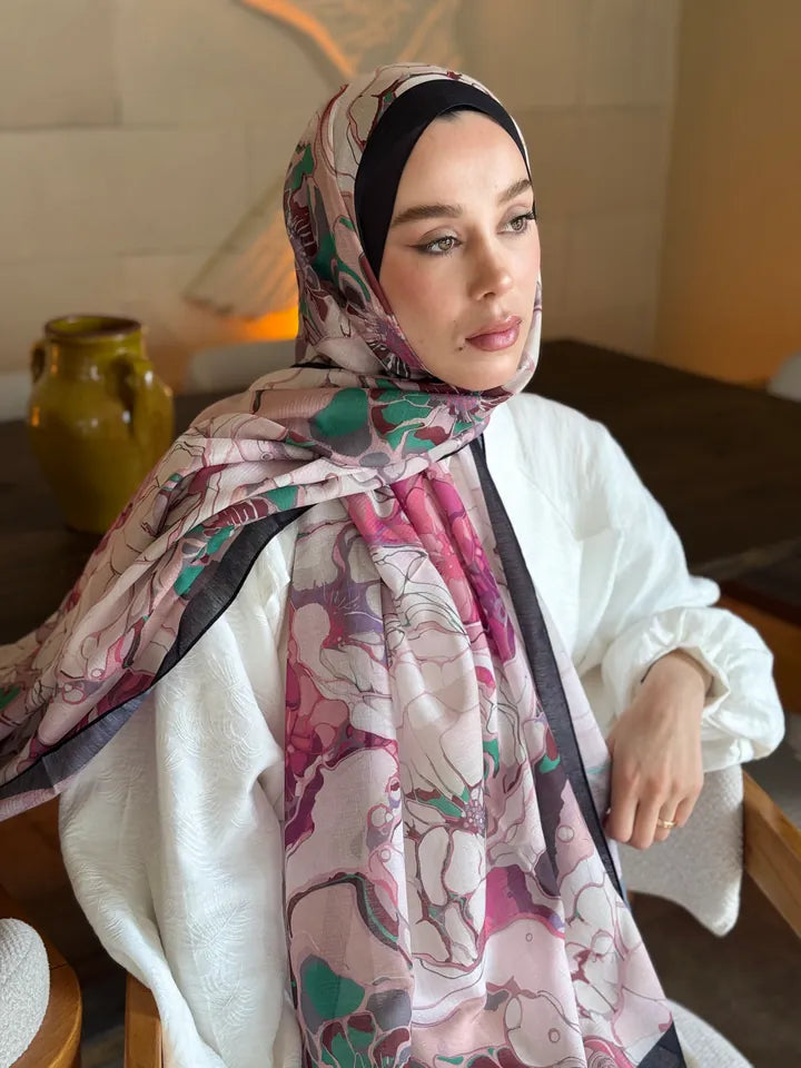 Lina Desenli Şal - Siyah Pembe
